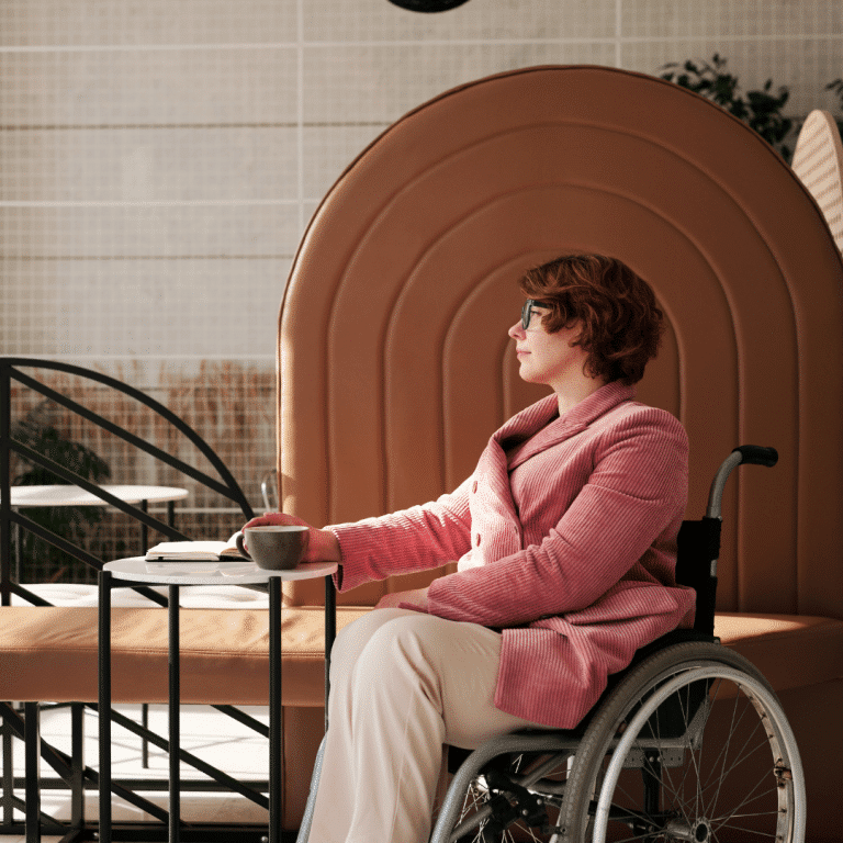 Més informació sobre l'article L’IMPACTE EMOCIONAL DE LES PERSONES QUE NO TENEN AUTONOMIA PER SORTIR DEL SEU HABITATGE