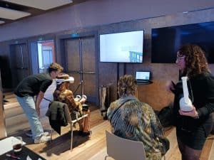 Més informació sobre l'article UNA EXPERIÈNCIA IMMERSIVA PER A POSAR-SE A LA PELL DEL QUE SENTEN LES PERSONES AMB MOBILITAT REDUÏDA DAVANT LES BARRERES ARQUITECTÒNIQUES