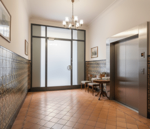 Més informació sobre l'article Habitatges més accessibles: Guia definitiva per a dissenyar espais sense barreres i fomentar la inclusió en comunitats de propietaris